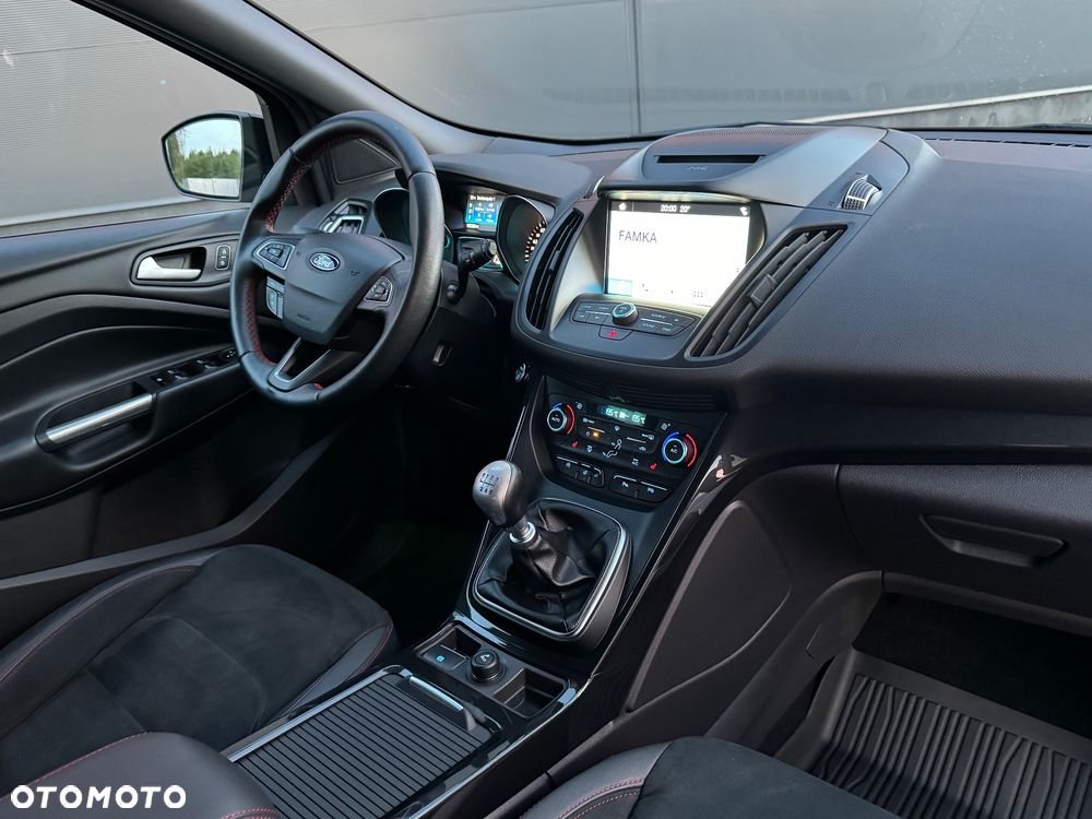 Ford Kuga 1.5 EcoBoost FWD ST-Line ASS GPF - 6