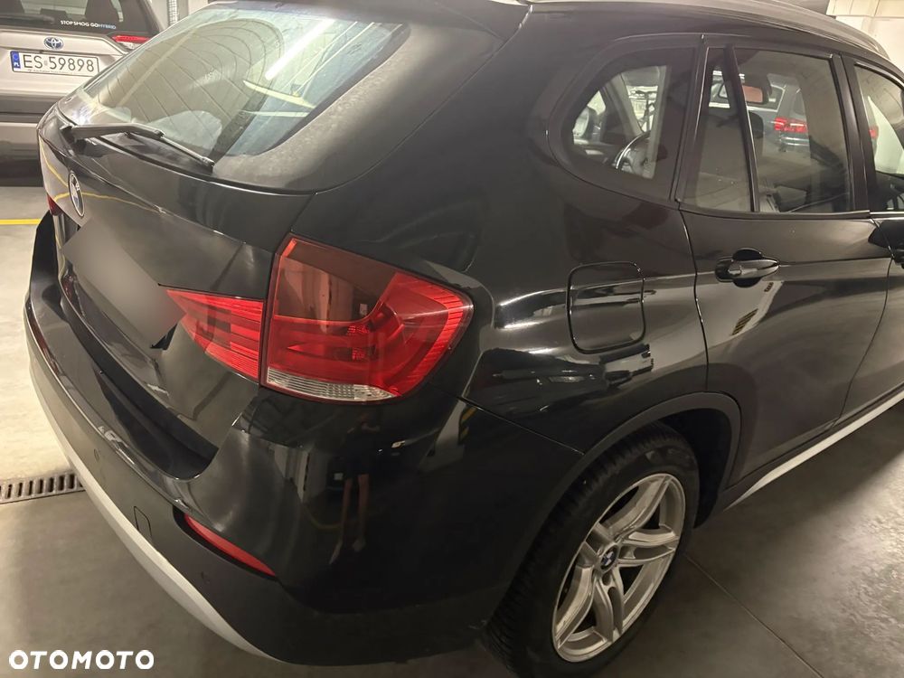 BMW X1 xDrive18d - 17