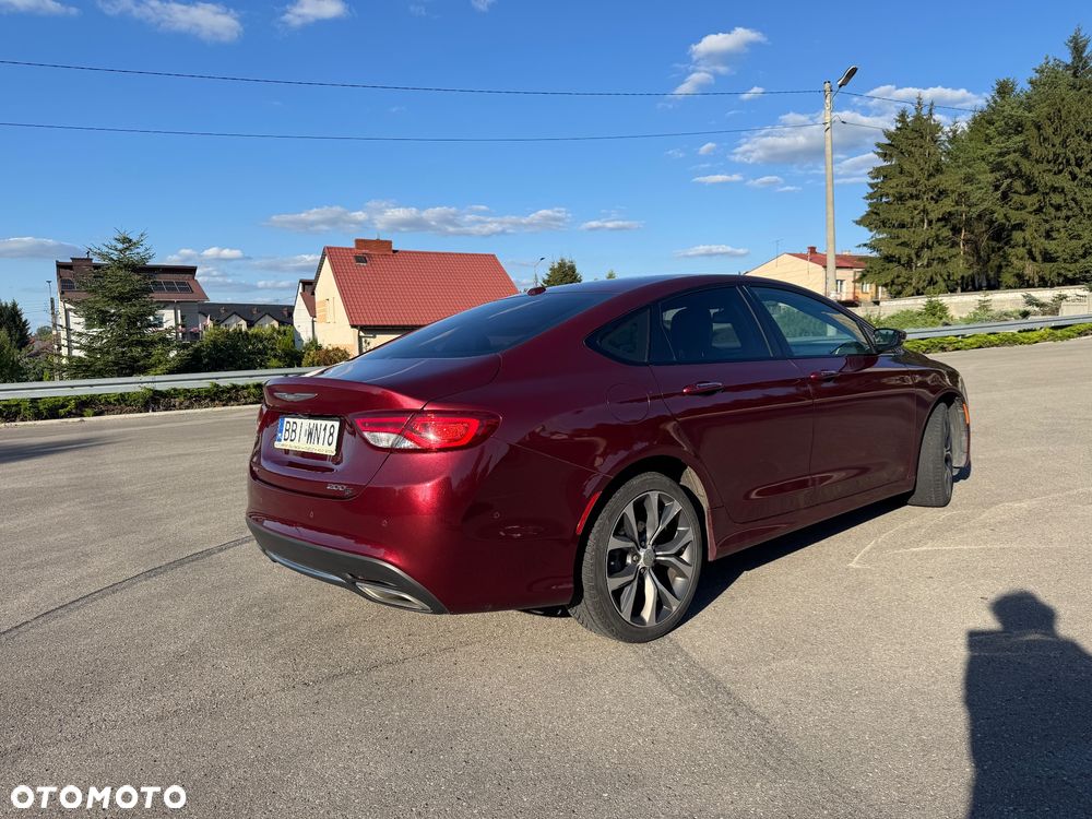 Chrysler 200 - 21
