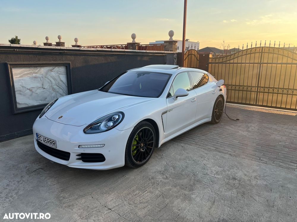 Porsche Panamera S E-Hybrid - 10