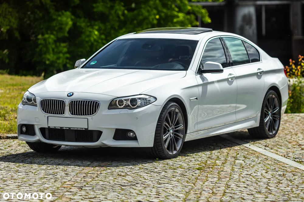 BMW Seria 5 525d Sport-Aut - 9