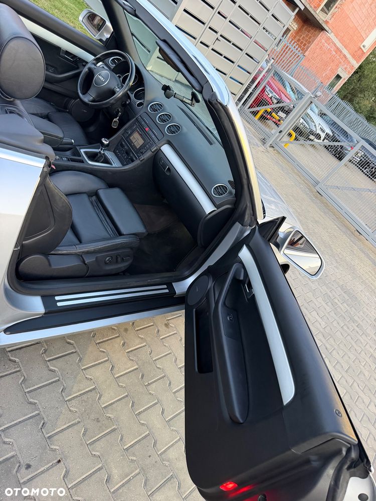 Audi A4 Cabrio 3 - 8