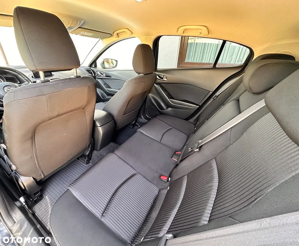 Mazda 3 - 13