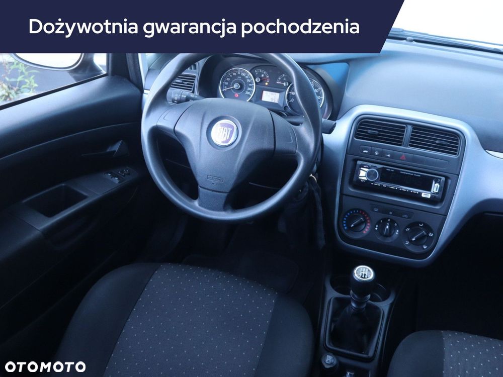 Fiat Grande Punto - 9