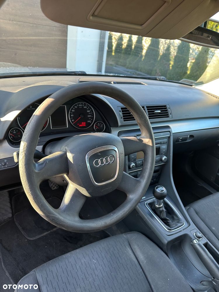 Audi A4 Limousine 1.9 TDI - 5