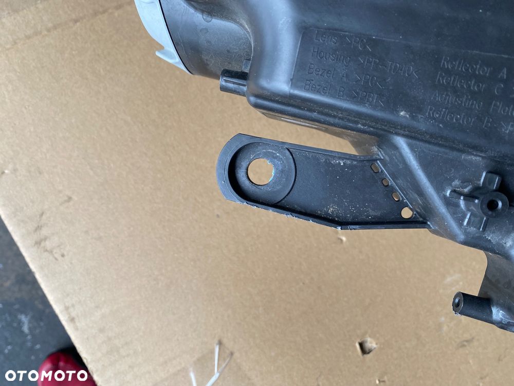 RENAULT KANGOO 3 III lift , IV 4 EXPRESS Idealna ! LAMPA PRZEDNIA LEWA REFLEKTOR LEWY  LED ledowy 260608411R - 15