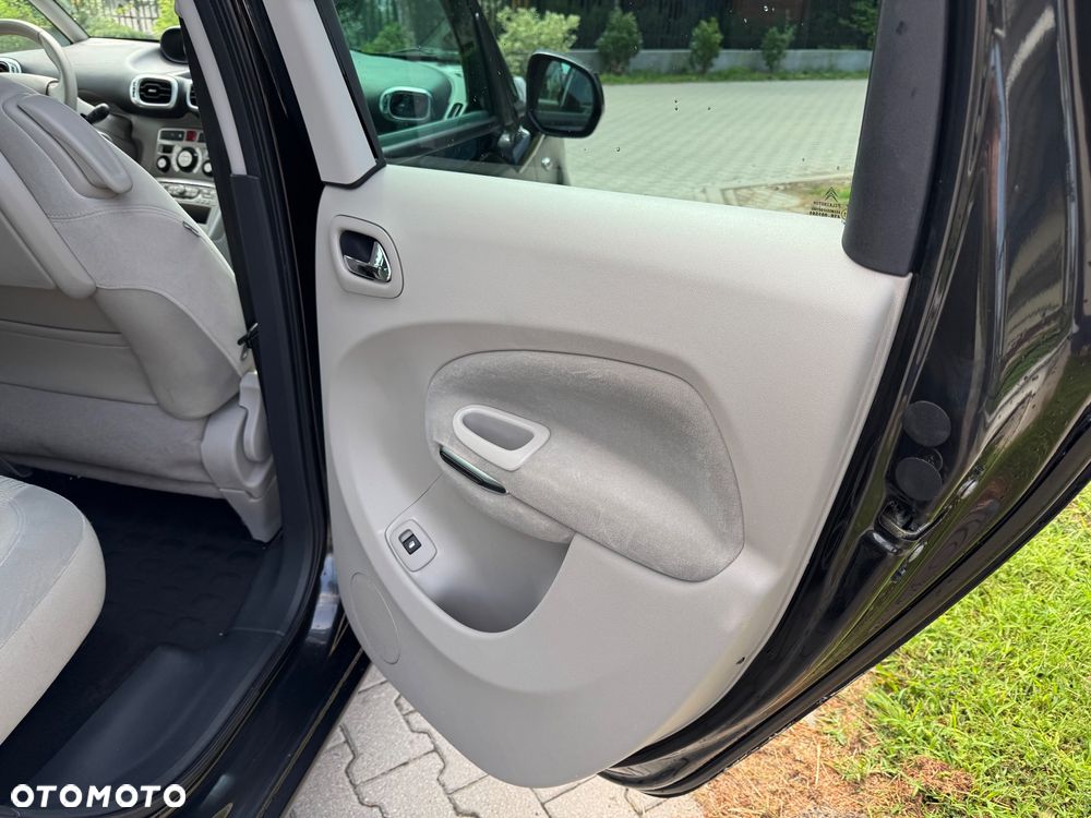 Citroën C3 Picasso 1.6i Exclusive - 28