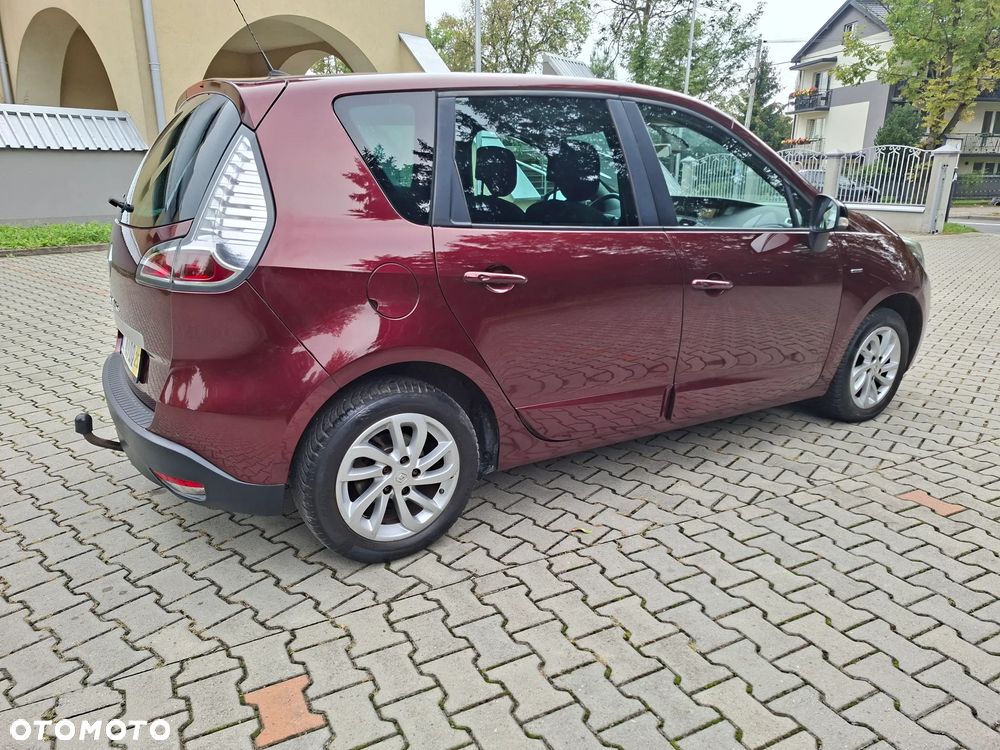 Renault Scenic 1.6 16V Limited - 12