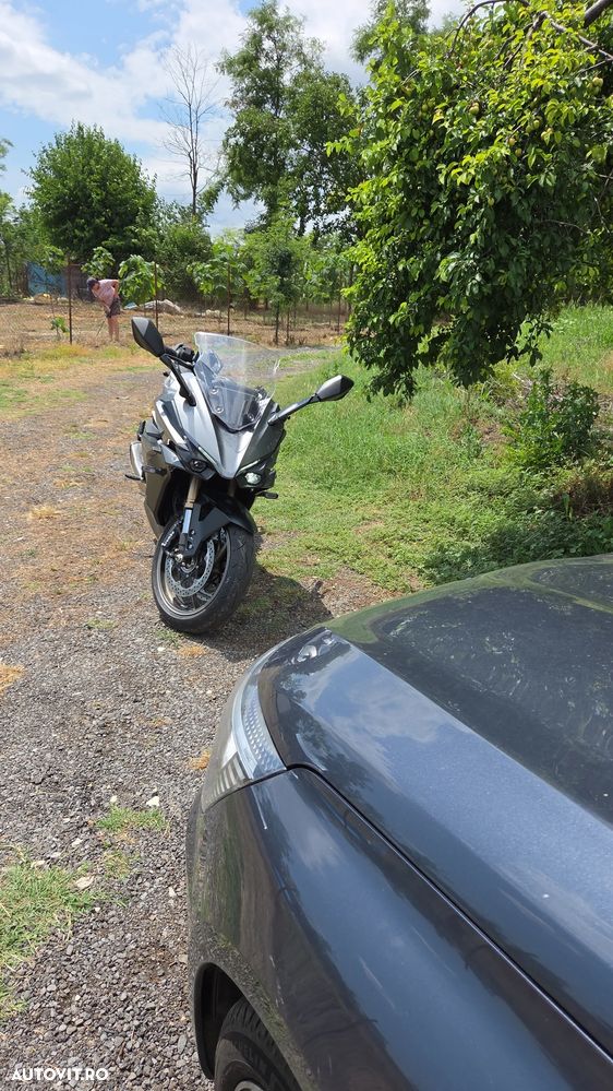 Suzuki GSX 1000SV Katana - 1