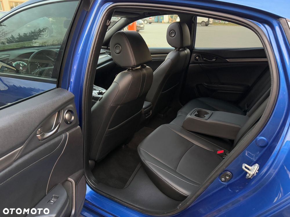 Honda Civic 1.5 i-VTEC Turbo CVT Prestige - 13