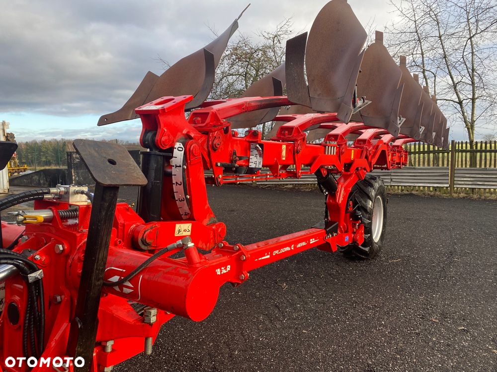 Gregoire Besson VOYAGER S70 - 4