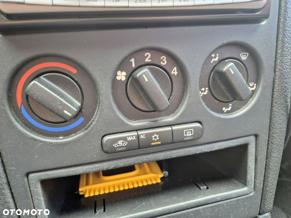 Opel Astra 1.4 Selection - 16