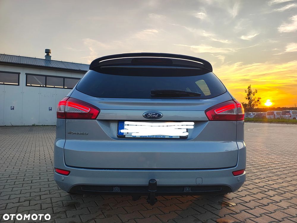 Ford Mondeo 2.0 TDCi Champions Edition - 4