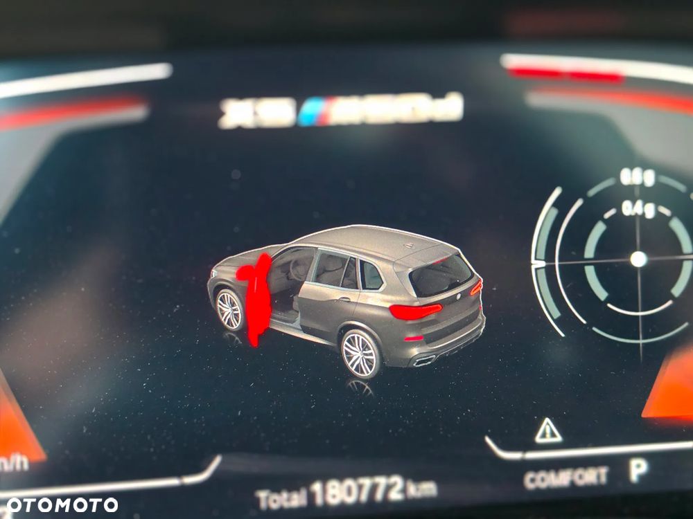 BMW X5 M M50d - 16