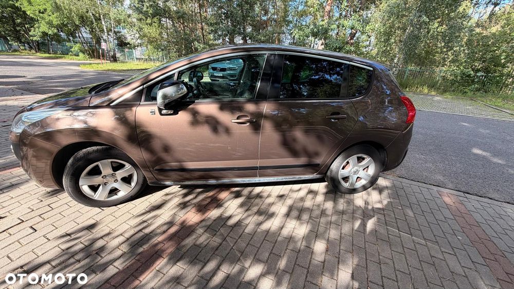 Peugeot 3008 Hybrid4 - 3