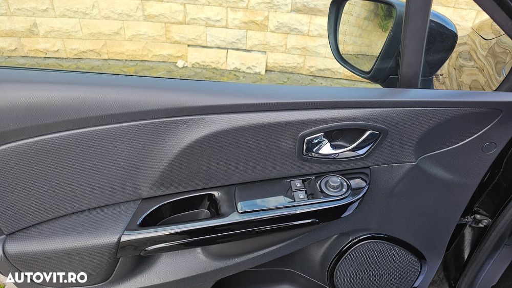Renault Clio (Energy) TCe 90 Bose Edition - 22