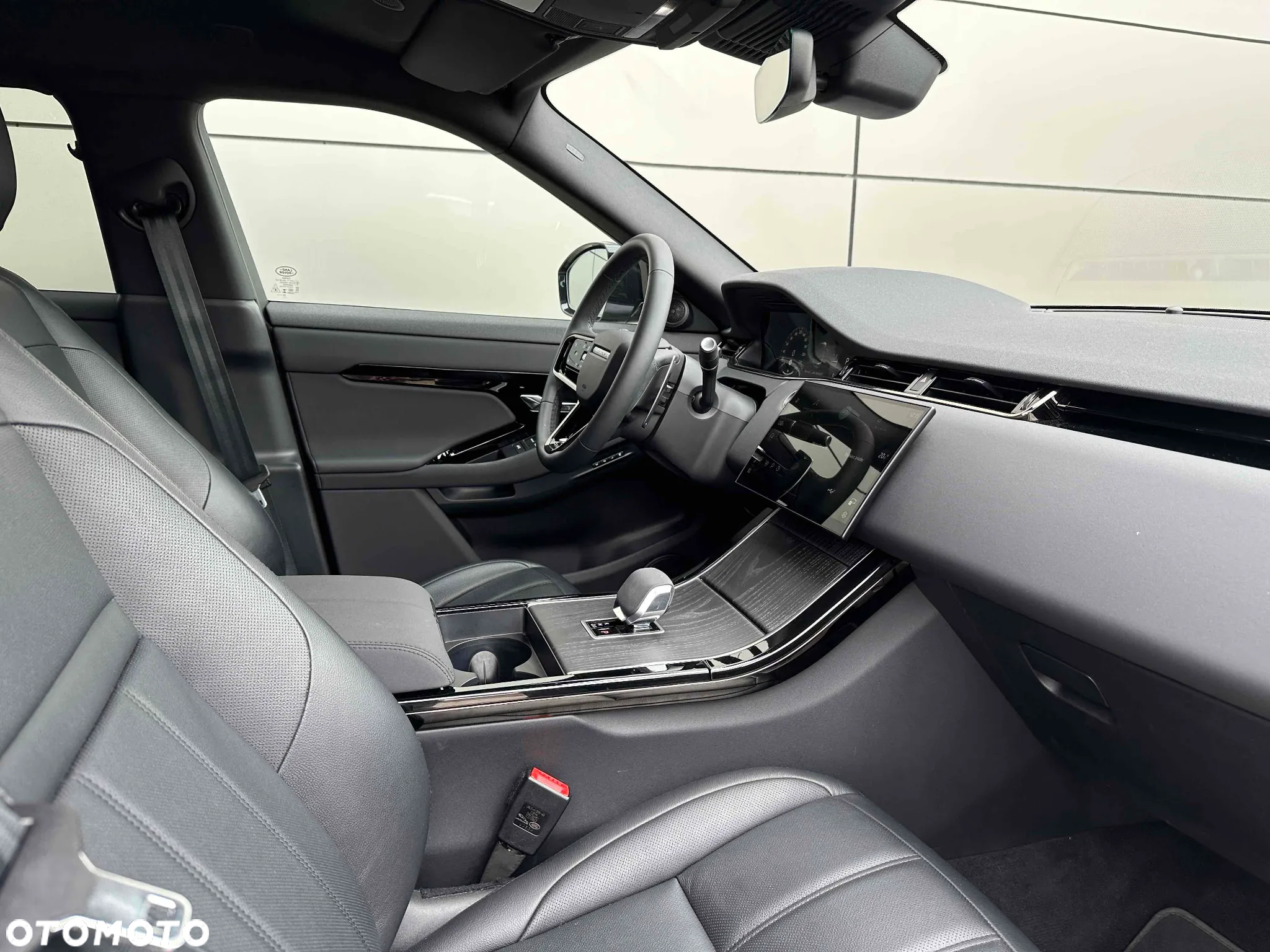 Land Rover Range Rover Evoque - 9