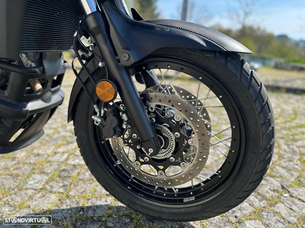 Suzuki DL DL650 XT V-Storm - 3