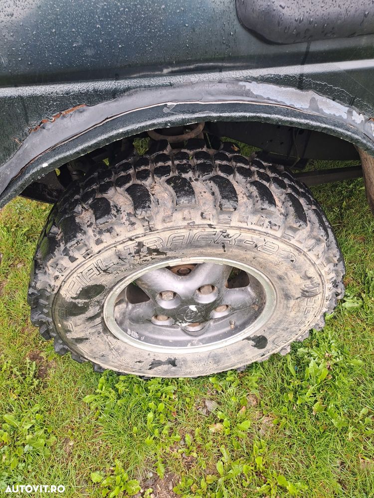 Land Rover Discovery - 6