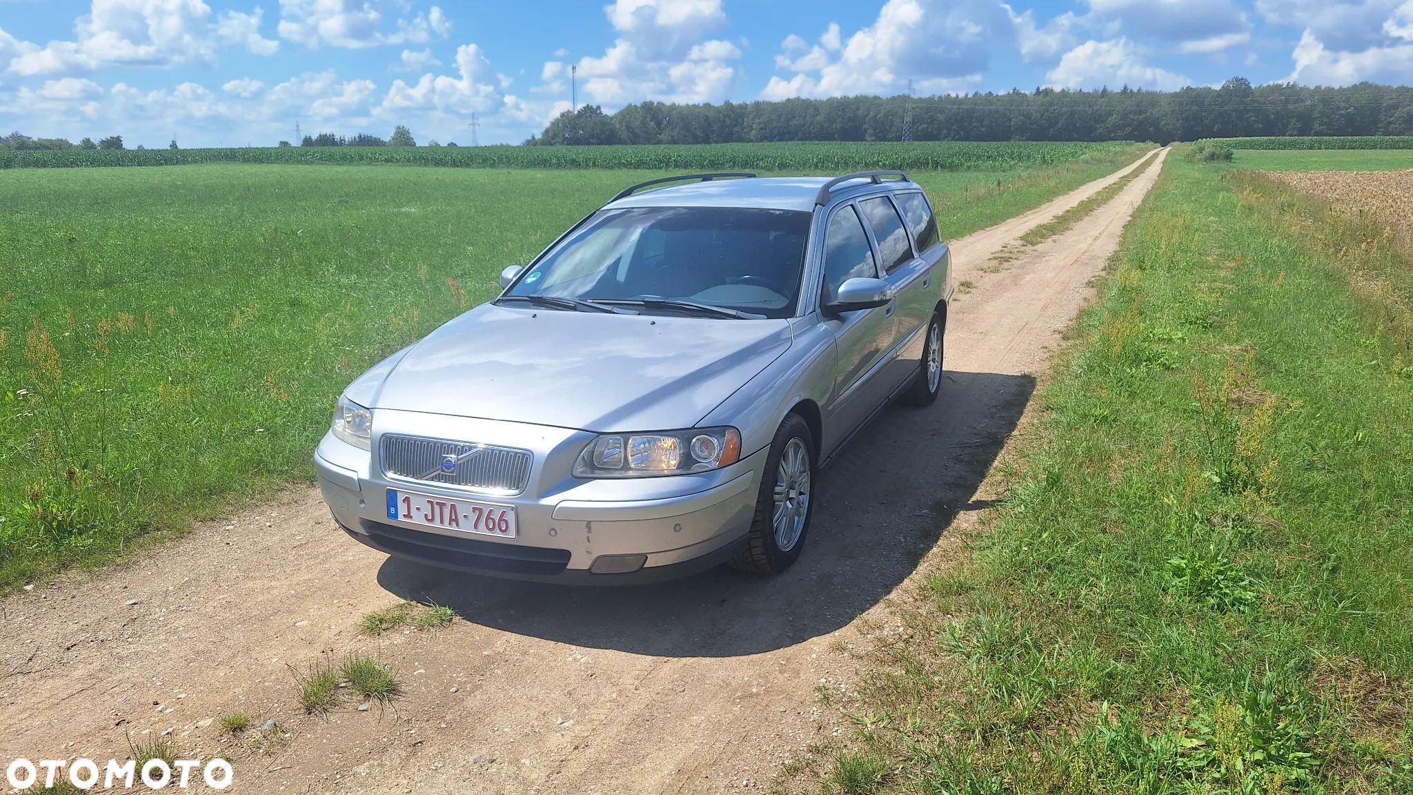 Volvo V70 D5 Momentum - 1