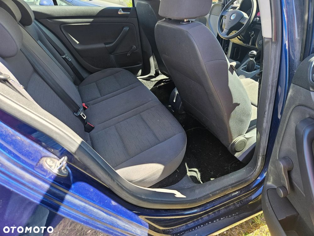 Volkswagen Golf 1.6 Edition - 19