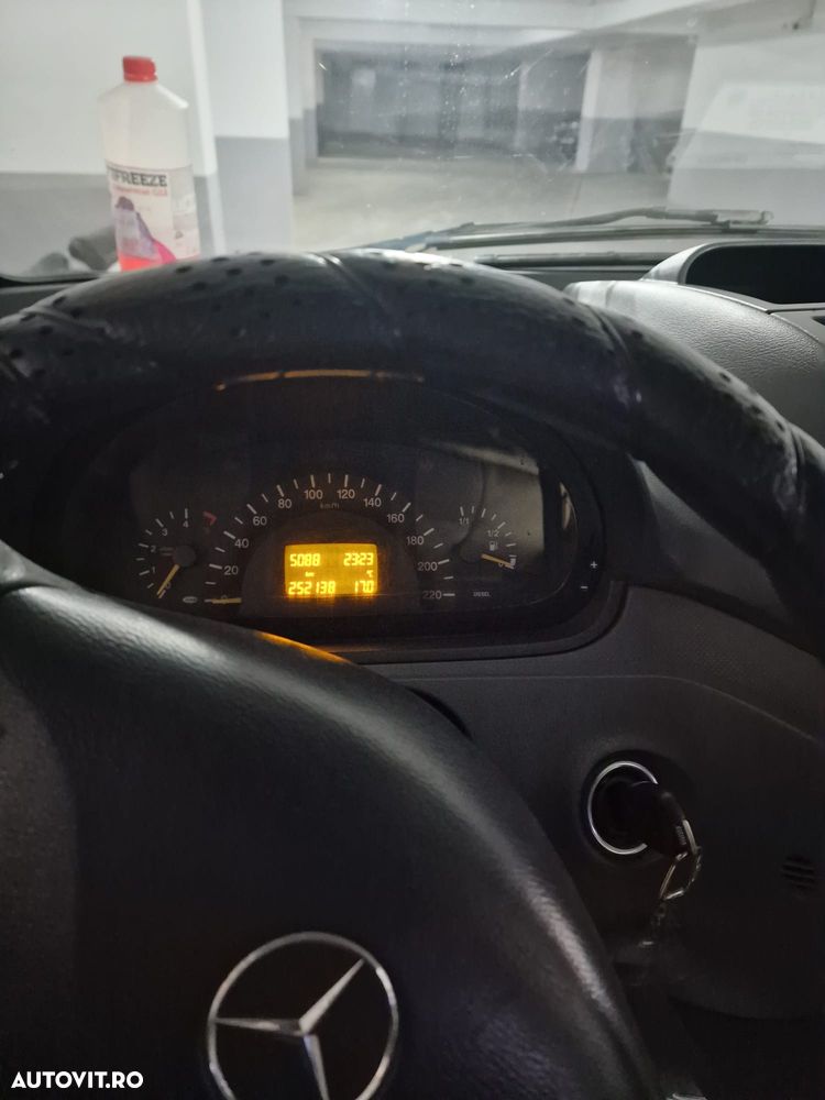 Mercedes-Benz Vito - 4