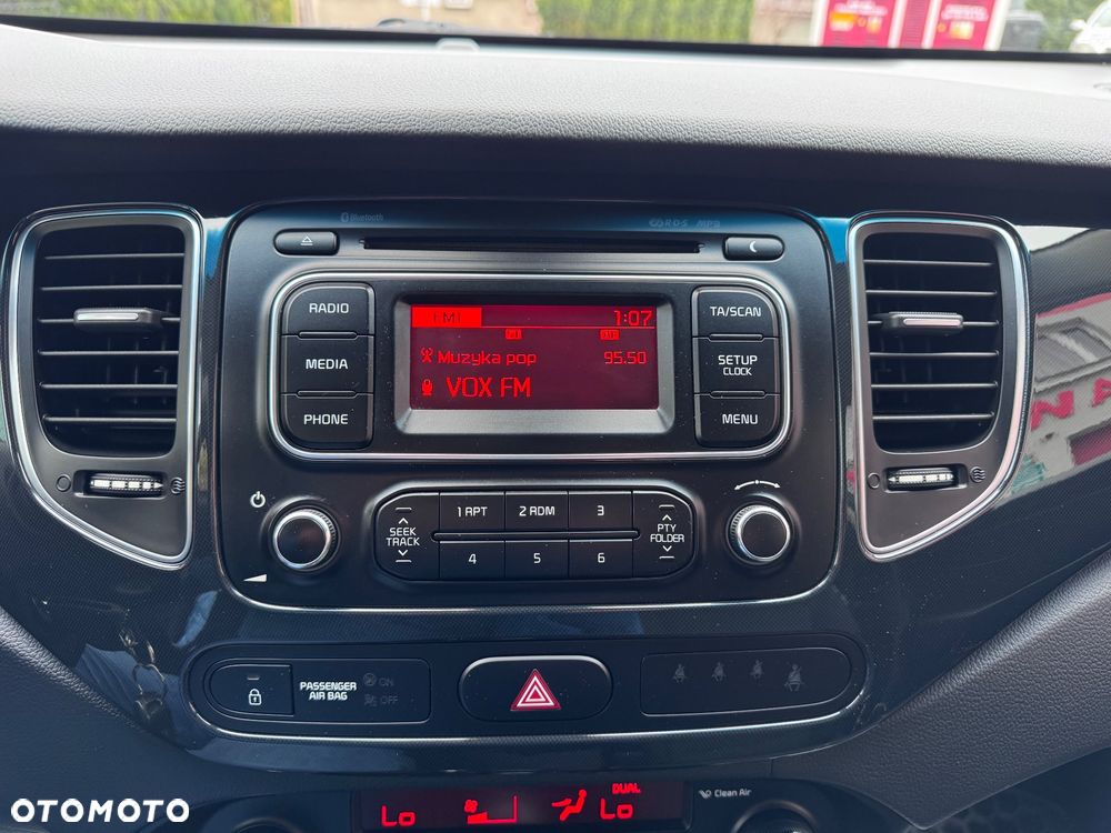 Kia Carens 1.6 GDI M - 31