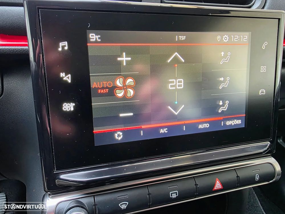 Citroën C3 1.2 PureTech Shine - 37