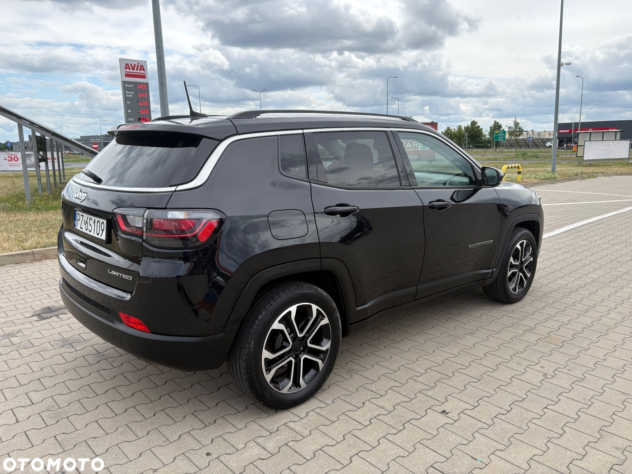 Jeep Compass 1.3 T-GDI I4 Limited - 8