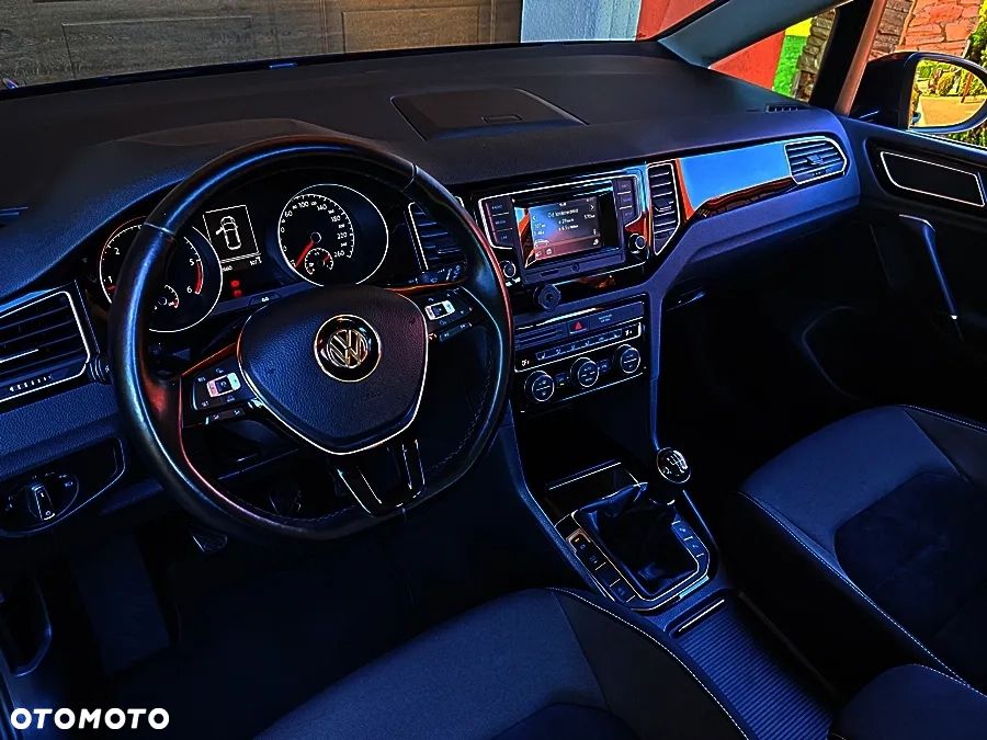 Volkswagen Golf Sportsvan 2.0 TDI (BlueMotion Technology) Highline - 19