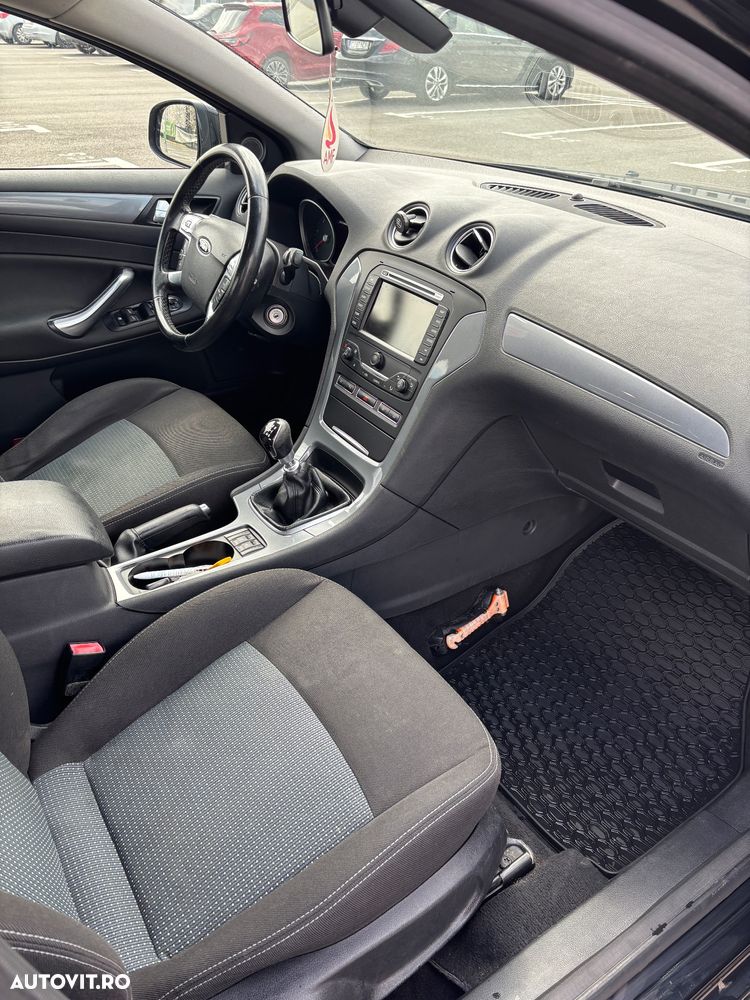 Ford Mondeo 1.6 TDCi ECOnetic - 17
