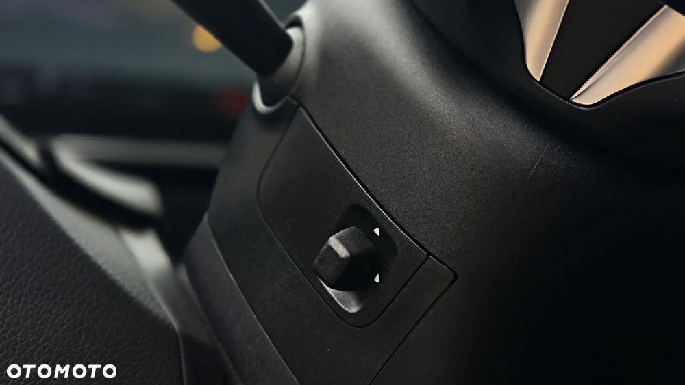 Mercedes-Benz GLC 300 d 4Matic 9G-TRONIC AMG Line Advanced - 36