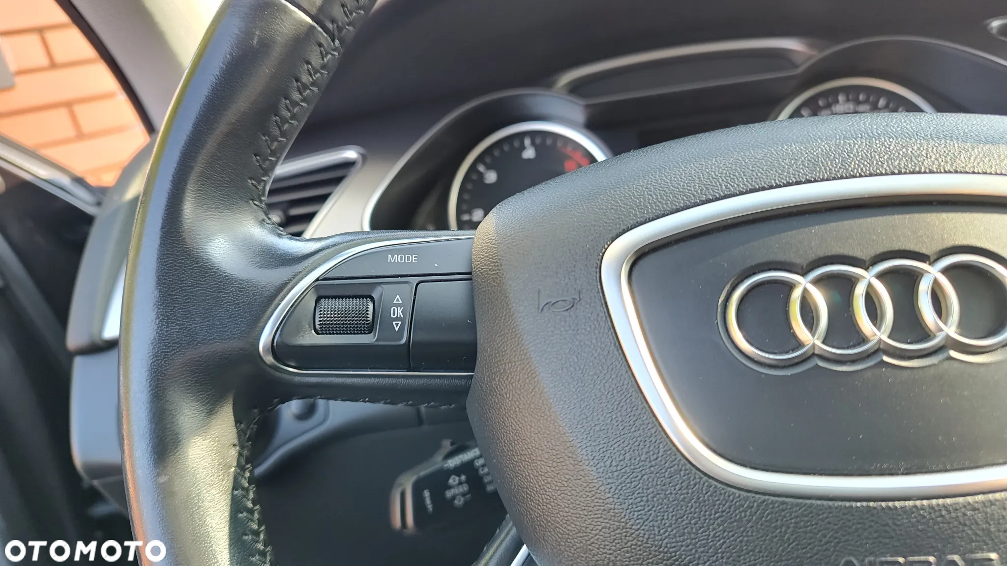 Audi A4 2.0 TDI Quattro Line S tronic - 30