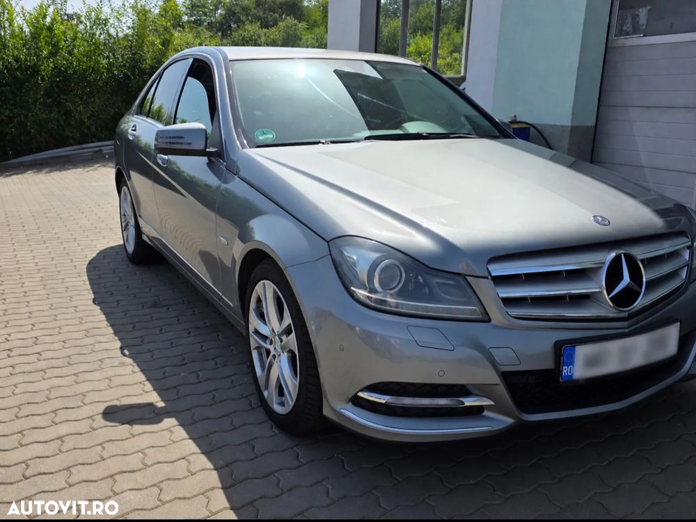 Mercedes-Benz C - 2