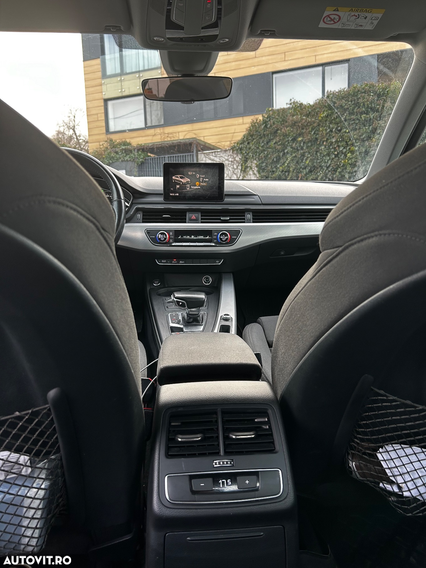 Audi A4 Avant 2.0 TDI S tronic - 9