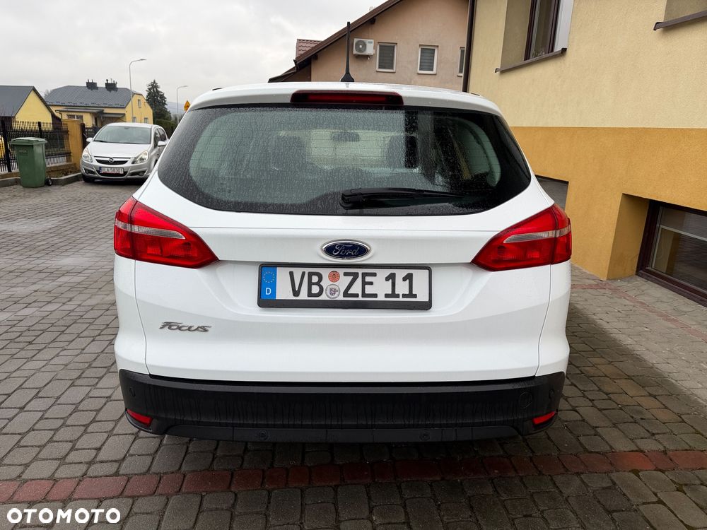 Ford Focus 1.5 TDCi DPF Start-Stopp-System Business - 4