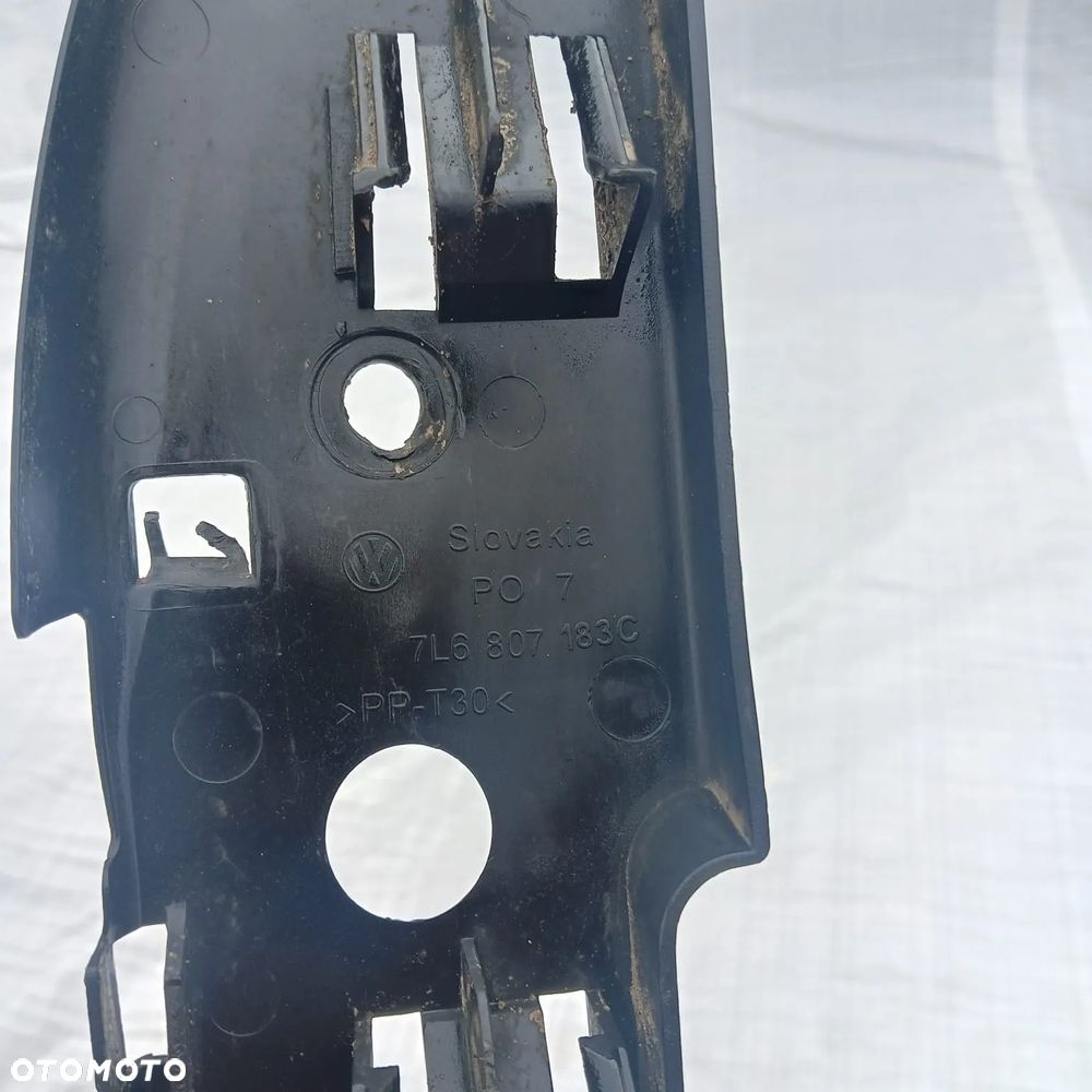 LEWY ŚLIZG PRZEDNIEGO ZDERZAKA VW TOUAREG (7LA, 7L6, 7L7) 7L6807183C - 4