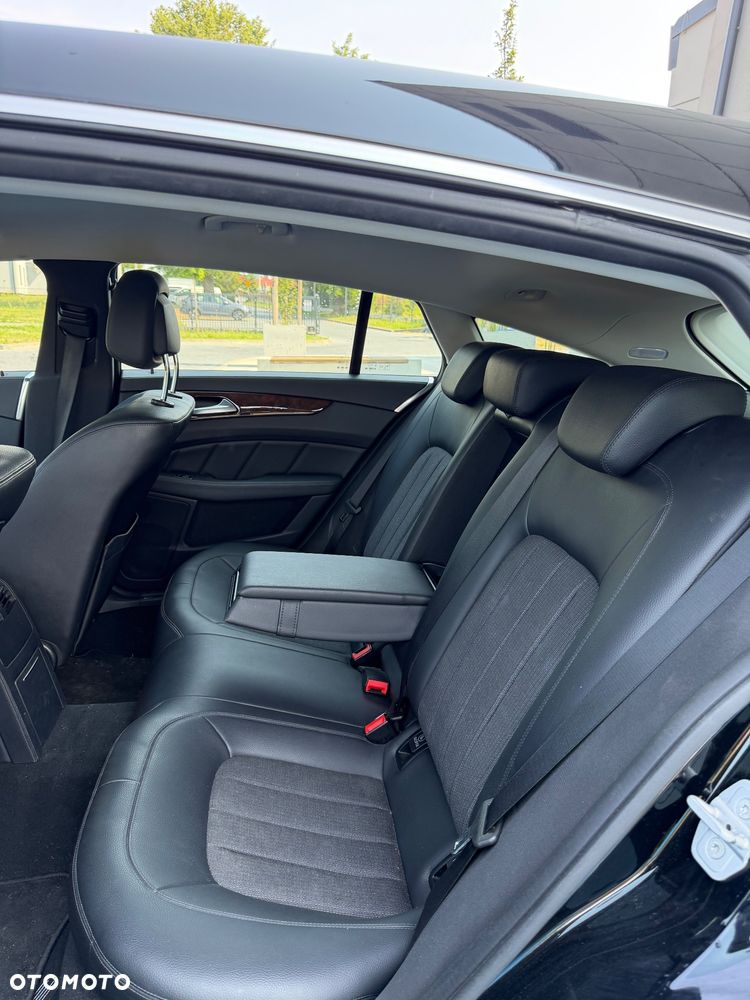 Mercedes-Benz CLS 350 d 4Matic 9G-TRONIC - 7