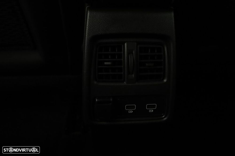 Renault Captur 1.0 TCe Techno - 23
