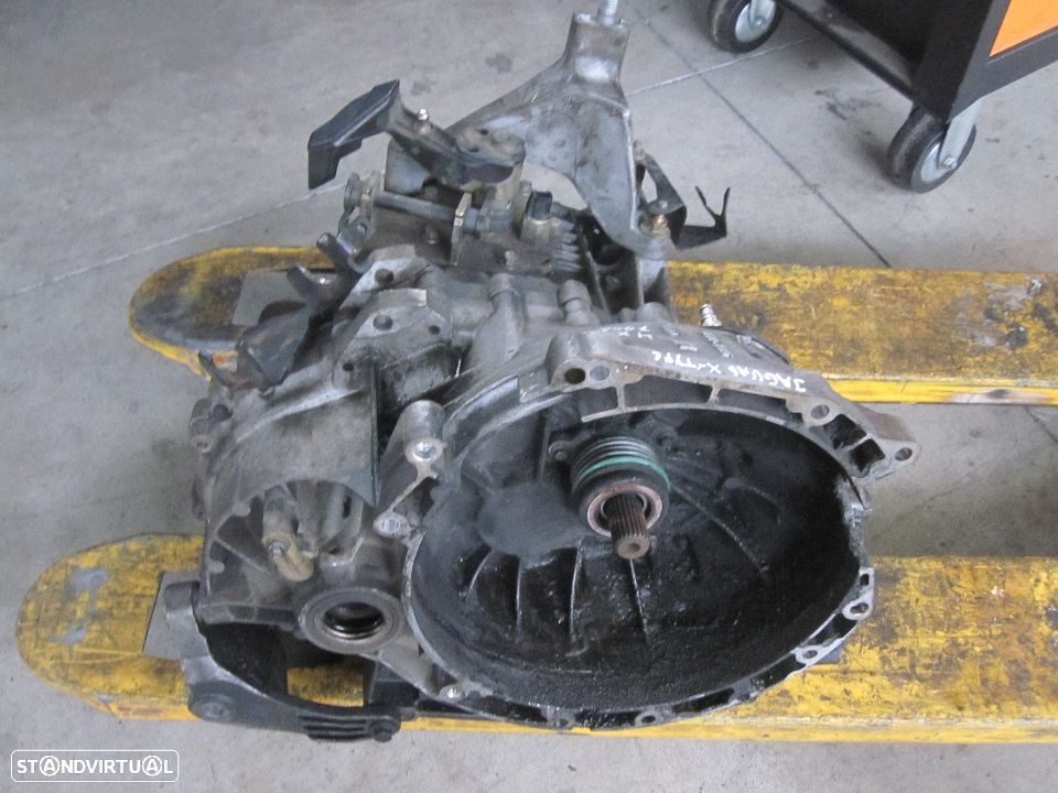 Caixa De Velocidades Jaguar X-type 2.0D 4X4R-7002-AA - 1