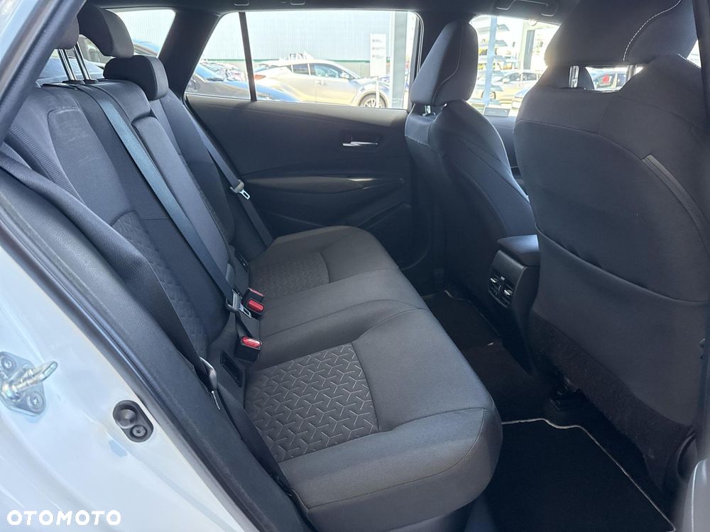 Toyota Corolla 1.8 Hybrid Comfort - 10
