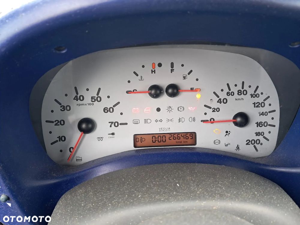 ❌Dawca części❌FIAT DOBLO I 2003 WERSJA MALIBU 1.6 i 16V 182B6000 KOD LAK.:675 - 10