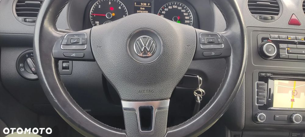 Volkswagen Caddy Comfortline Mixt DSG - 11