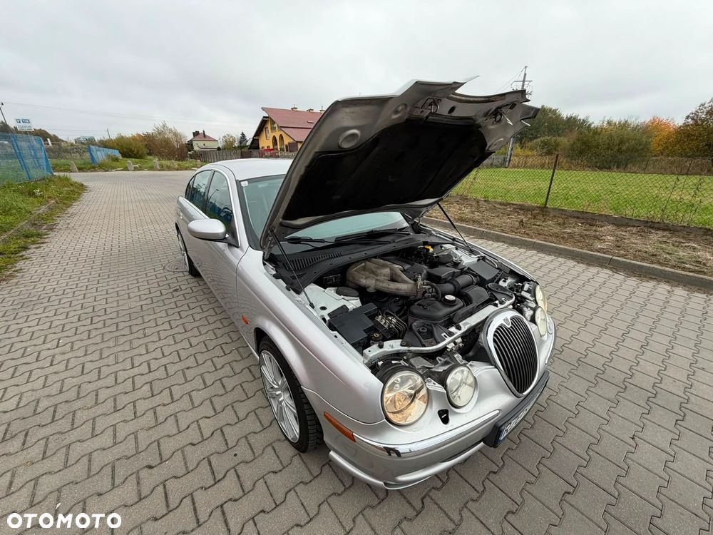 Jaguar S-Type - 2