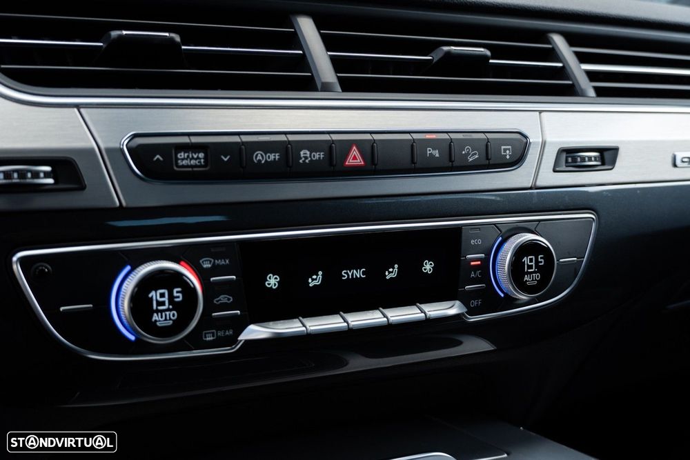 Audi Q7 3.0 V6 TDi quattro S-line Tiptronic - 25