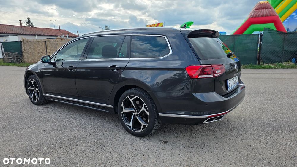 Volkswagen Passat 2.0 TDI Business DSG - 7