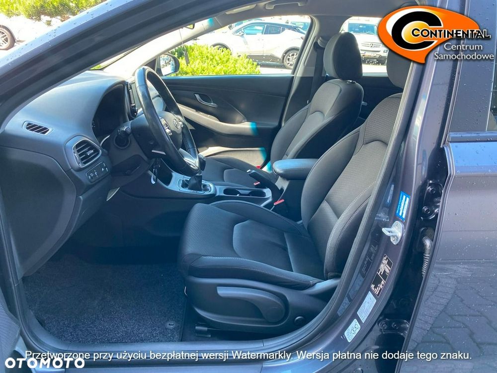 Hyundai i30 - 12