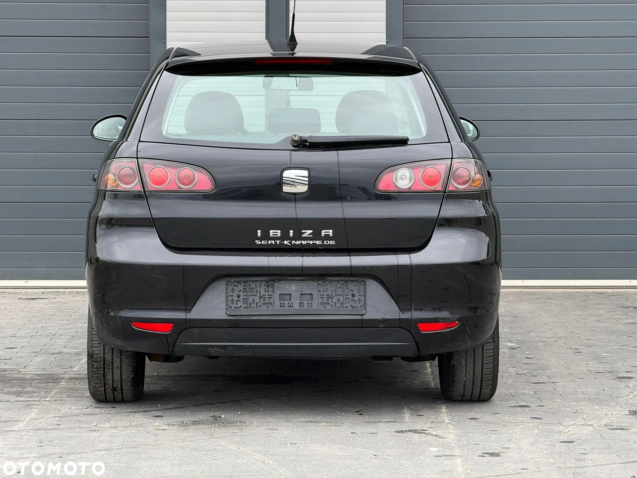 Seat Ibiza SC 1.4 16V Sport - 4