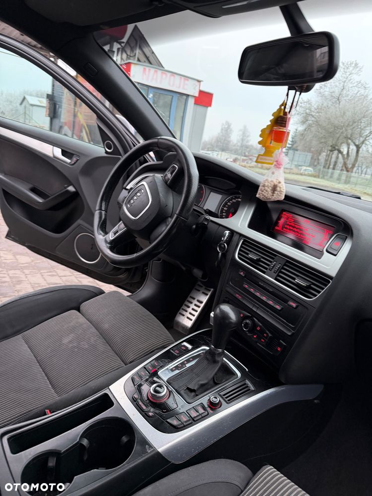 Audi A4 Avant 2.0 TDI DPF multitronic Ambiente - 14