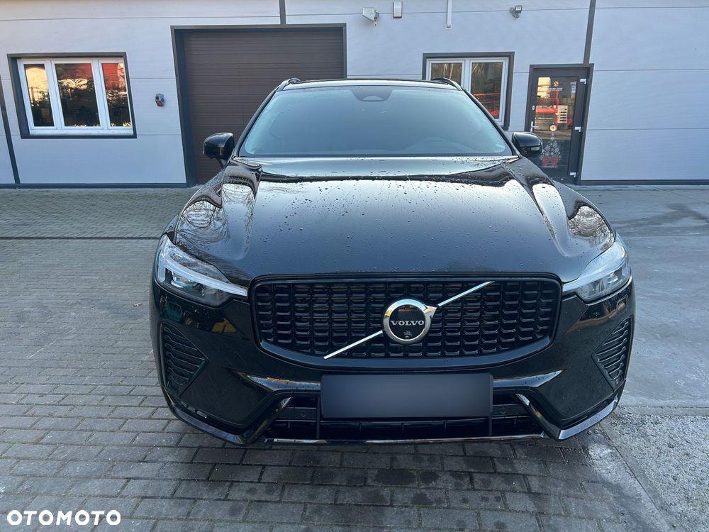 Volvo XC 60 B5 B AWD Plus Dark - 9